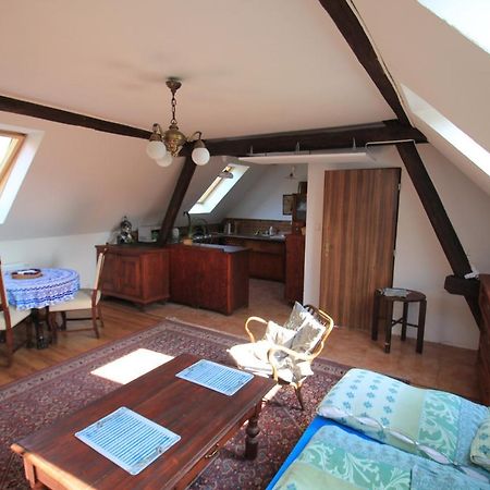 U Slunce Apartment Ostredek ภายนอก รูปภาพ
